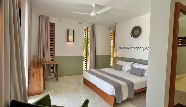 Tropical Beach House Getaway next to the Beach in Las terrenas