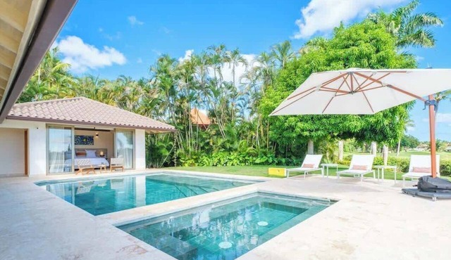 Villa Ventus, next to the beach minimalistic villa in La Romana