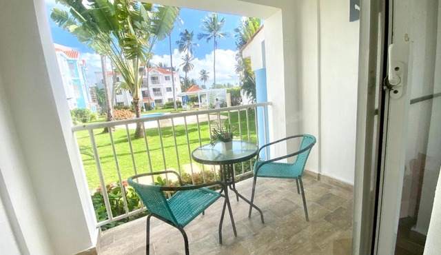 Vista del Sol Pool and Beach los Corales Rd in Punta Cana