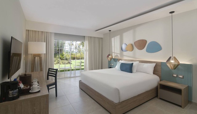 Wyndham Alltra Samana All-Inclusive Resort