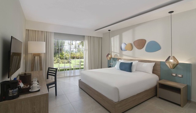 Wyndham Alltra Samana All-Inclusive Resort
