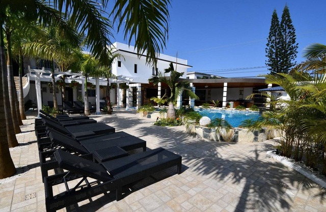 Large guest-friendly villa in downtown Sosua, perfect for bachelor parties! in Sosua