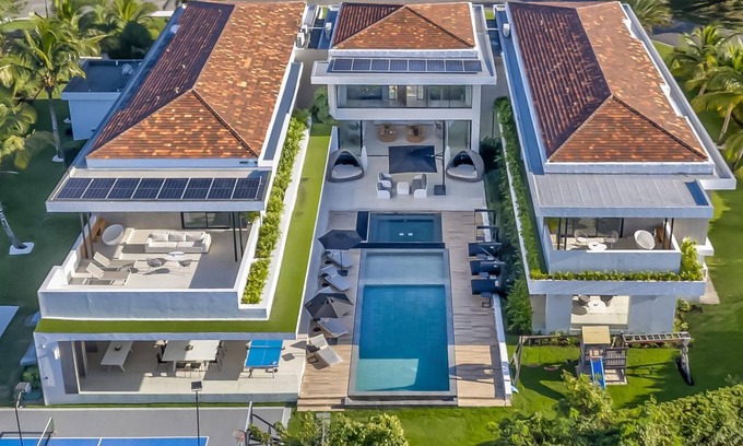 Yarary - Cap Cana Villa | Yarari Royale - Modern & Minimalistic Masterpiece