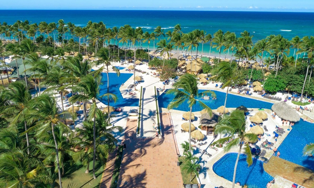 Punta Cana Resort | All-Inclusive Premium Suite (Seaview Balcony) at Grand Sirenis Punta Cana Resort