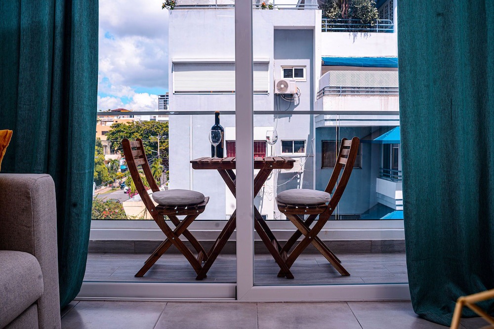 Ensanche Independencia Apartment | Santa Margarita Tower 4B