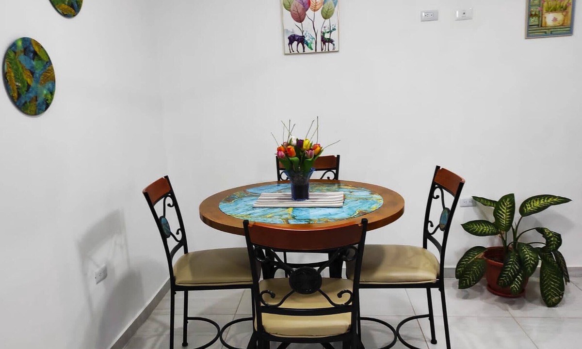 Barrio La Fortaleza Vieja Apartment | 100 Mts From Malecón Weekly Monthly Discount