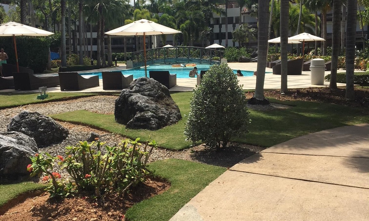 El Centro Villa | Simply Priceless Villa Suite