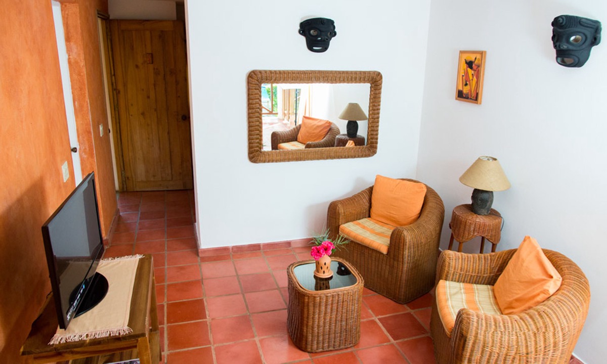 La Iglesia Hotel | Hotel Residencia del Paseo