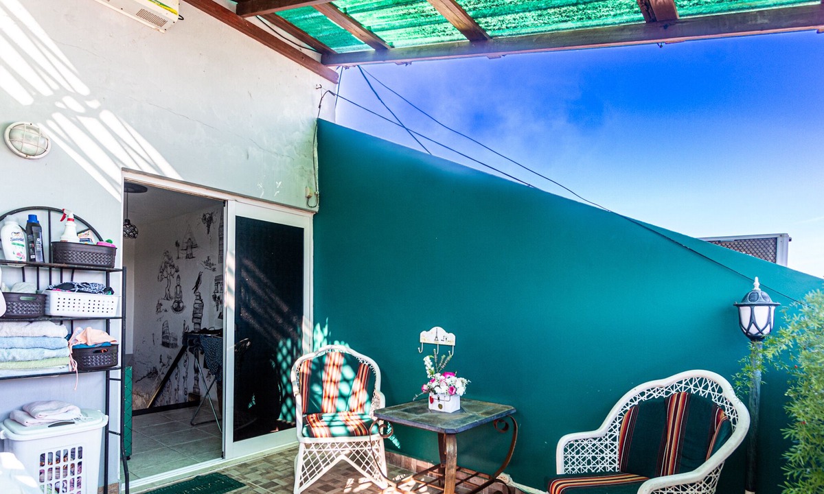 El Batey Apartment | Artist's Loft With Private Jacuzzi & Roof Terrace