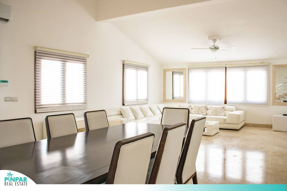 Playa Bibijagua Villa | Spectacular,Spacious,Central Villa May on the Beach