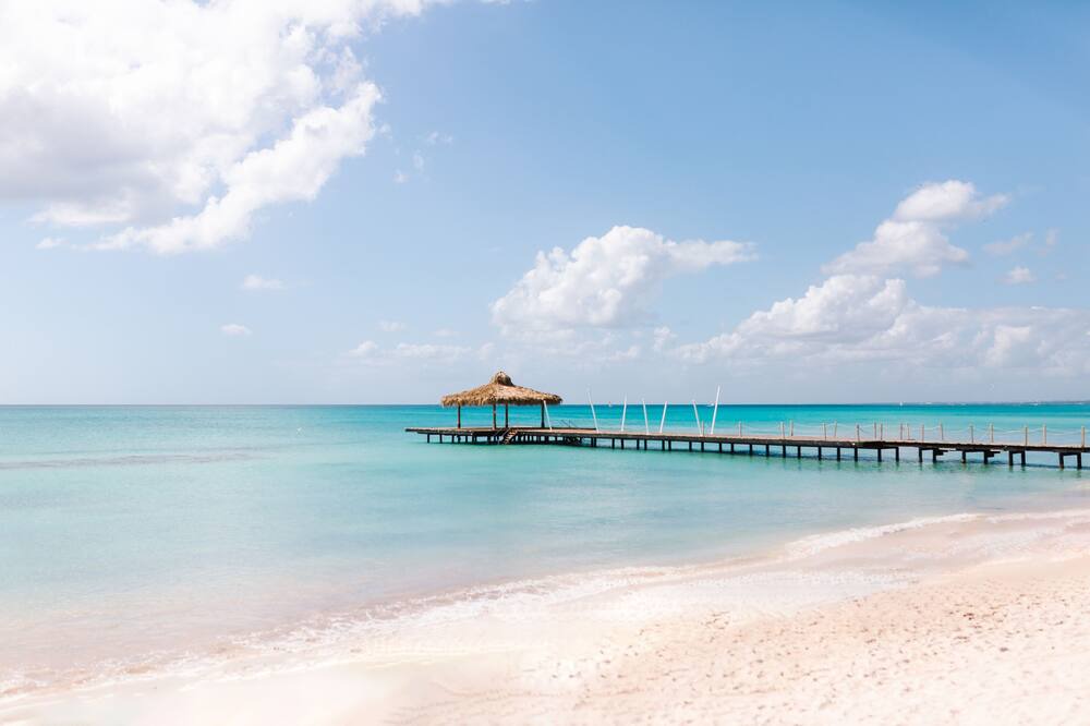 Dominicus Apartment | CADAQUES BAYAHIBE Relax with the whole family at this peaceful place to stay. .
