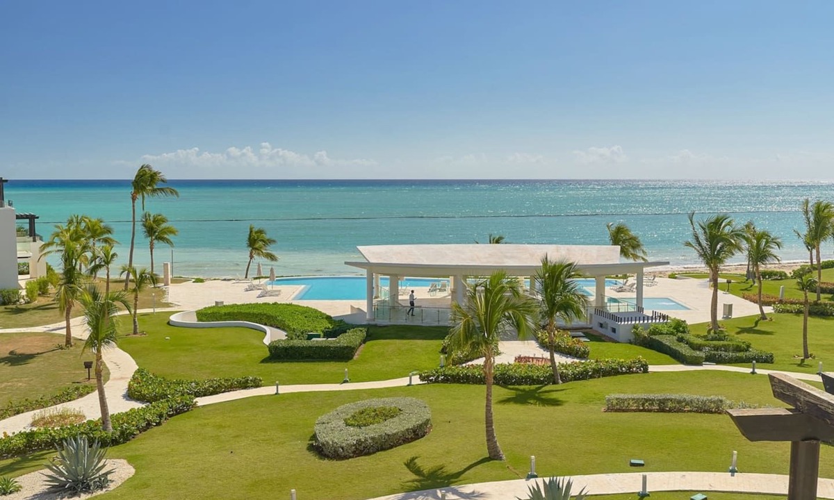 Cap Cana Marina Apartment | ®The{Beach~Spot} @CapcanaParadise +Pool+Beachfront