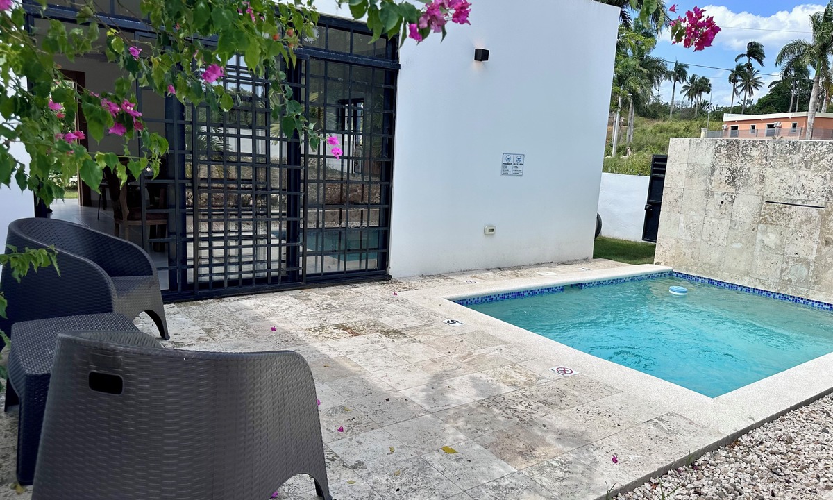 Costambar House | Beautiful 3-bedroom Villa. Only 7 minute drive from Playa Dorada Beach