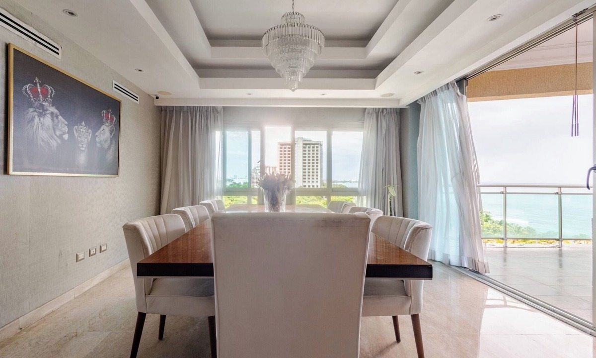 San Geronimo Condo | Apartamento de Lujo Frente al Mar con Jacuzzi
