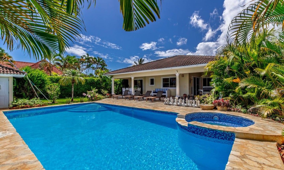 Urbanizacion Tavarez House | Hispaniola Res. 3Bdrm 2Bath Pool Table & Pool