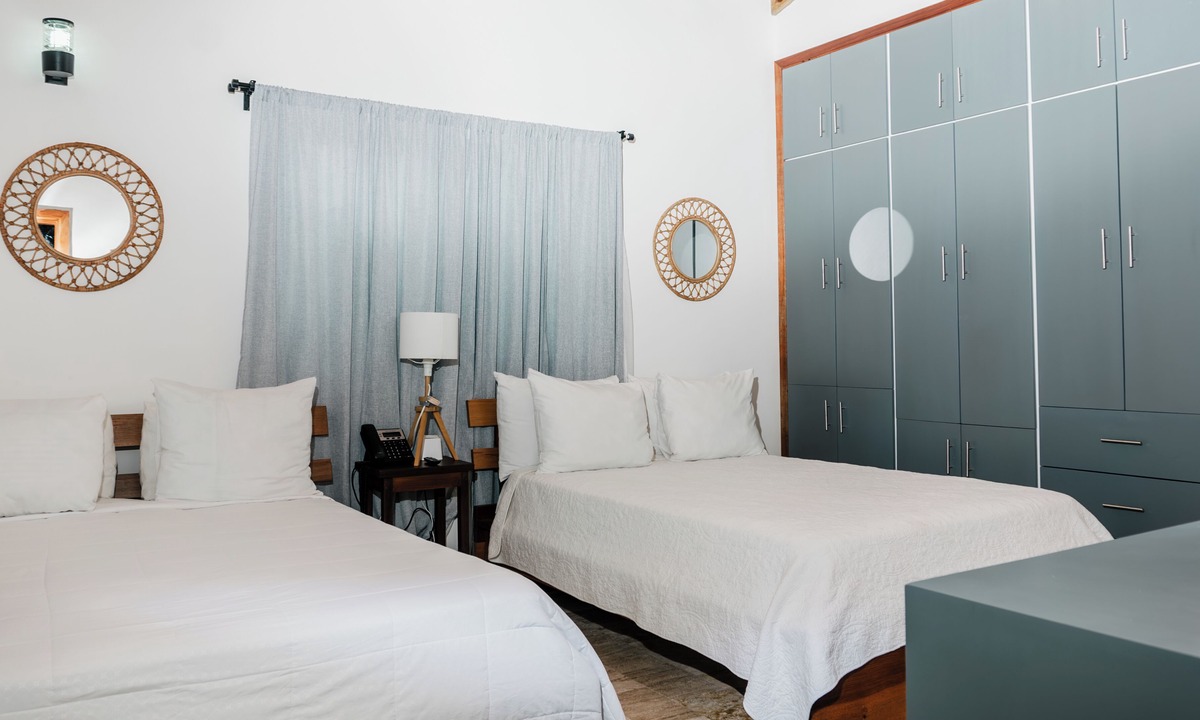 Sanchez Apartment | Luxury Room in Villa with Pool n