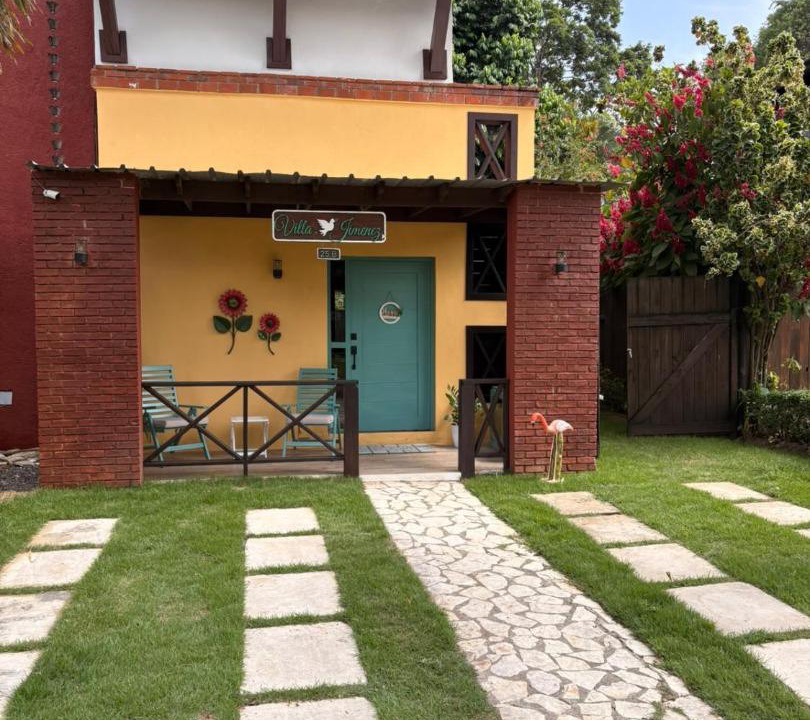 La Joya Ski Chalet | Villa de ensueño junto al río Jimenoa, Jarabacoa