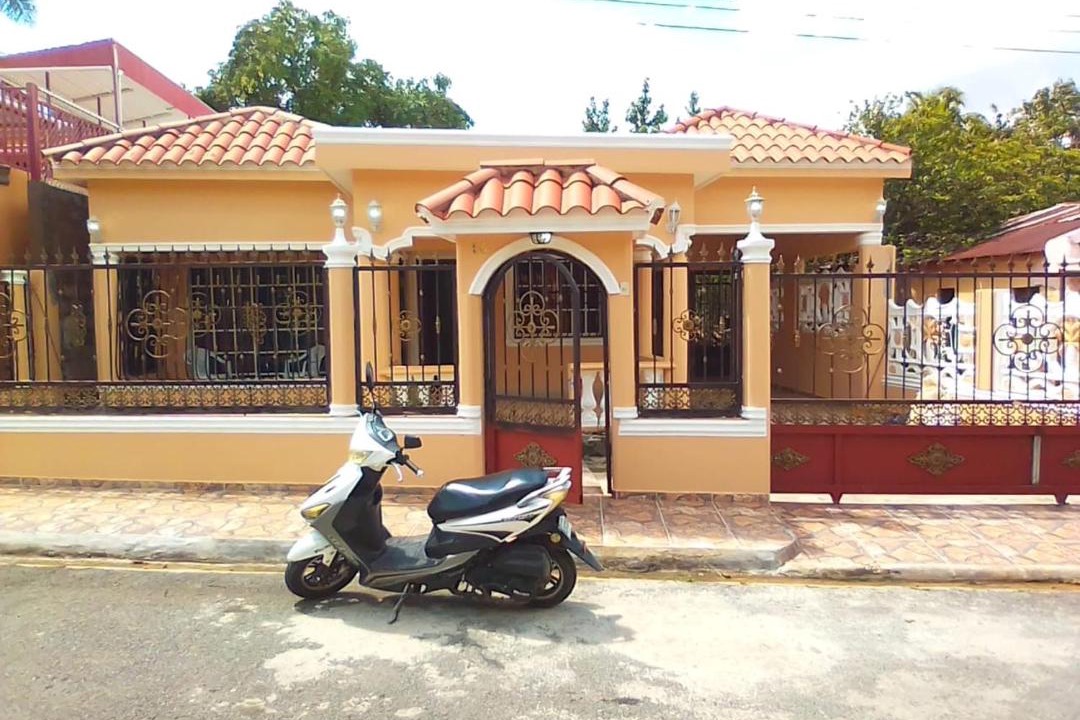 Bayaguana Villa | Casa Mendoza
