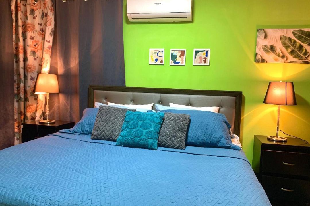 Mendoza Apartment | Spacious and Comfortable 3-Bedroom 2 bathroom in Santo Domingo Este