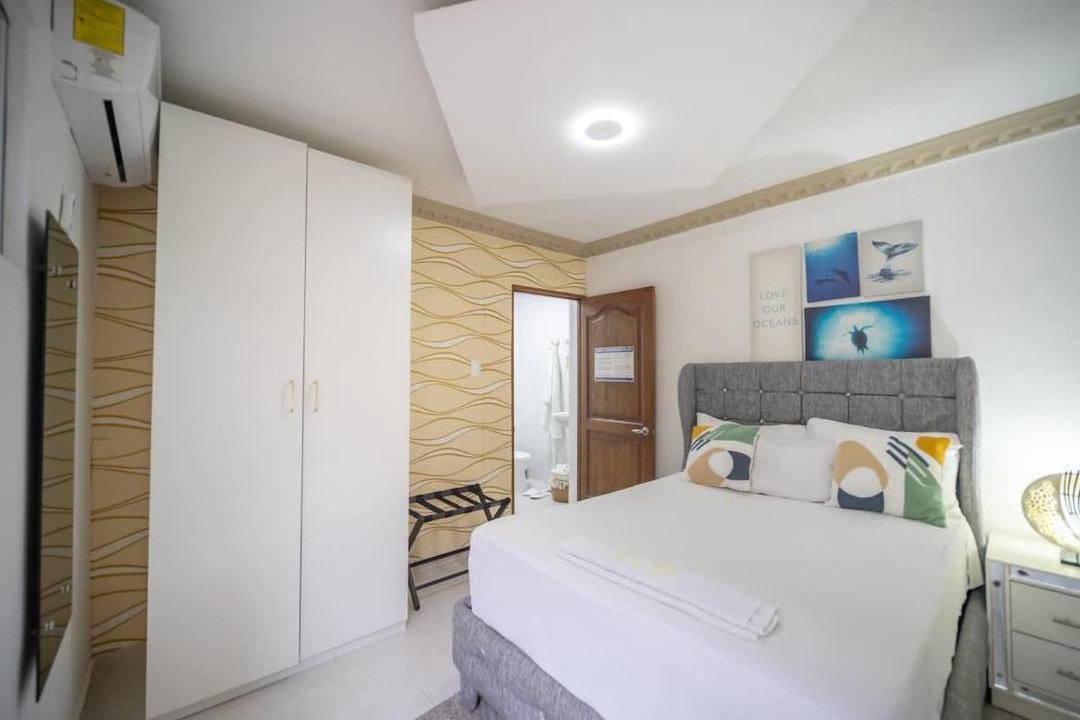 El Batey Hostel | Room in the center with Outdoor Jacuzzi