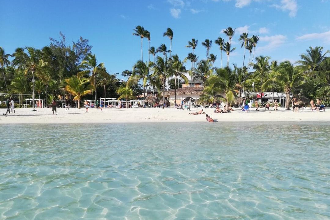 Boca Chica Apartment | Oz Residence Beach Two-Bedroom Apartment & Free Parking