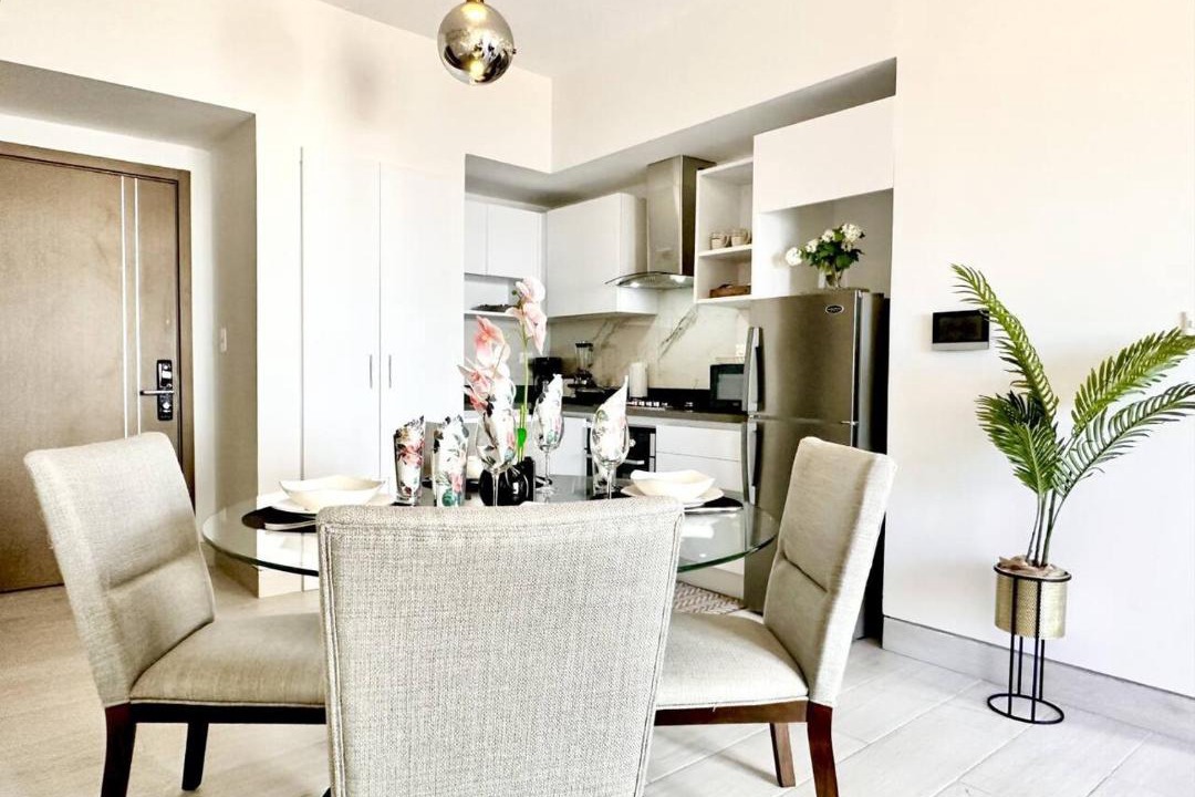 Sarasota Apartment | Comfy Apt, Rooftop Lounge, Pool