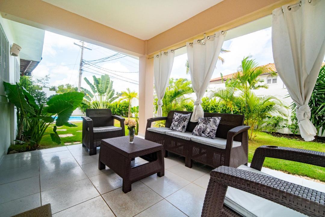 Dominicus Villa | Villa Pauline