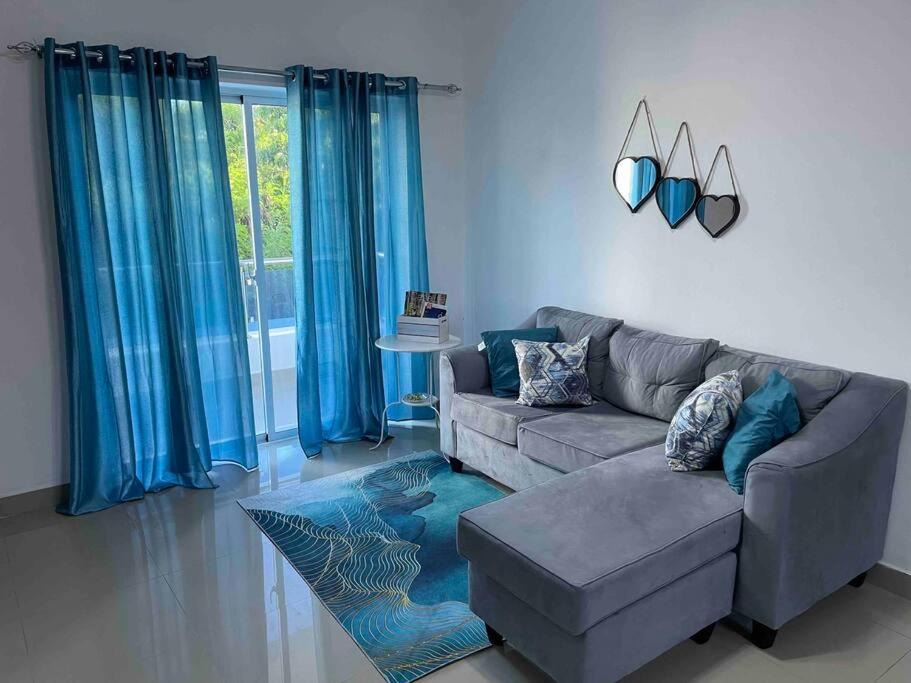 La Romana Apartment | A un minuto de la playa caleta
