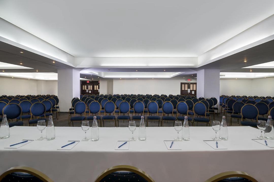 Ensanche Naco Hotel | Radisson Hotel Santo Domingo