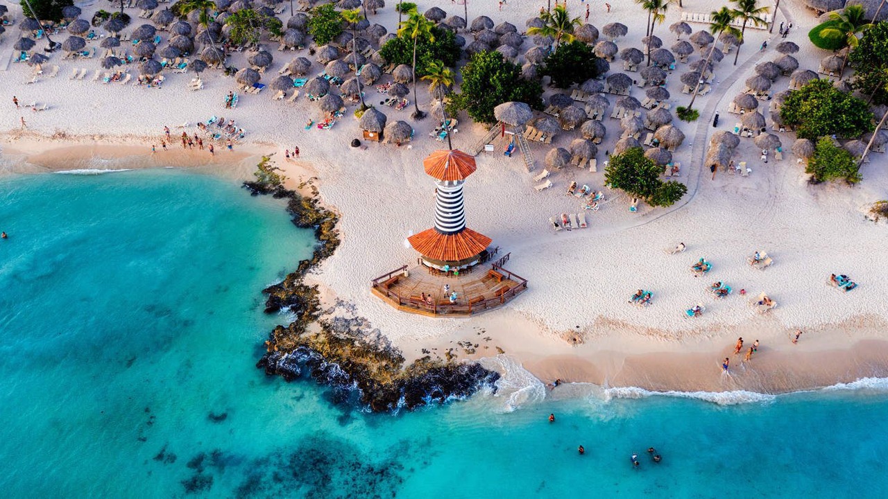 Photo of Others in Dominicus