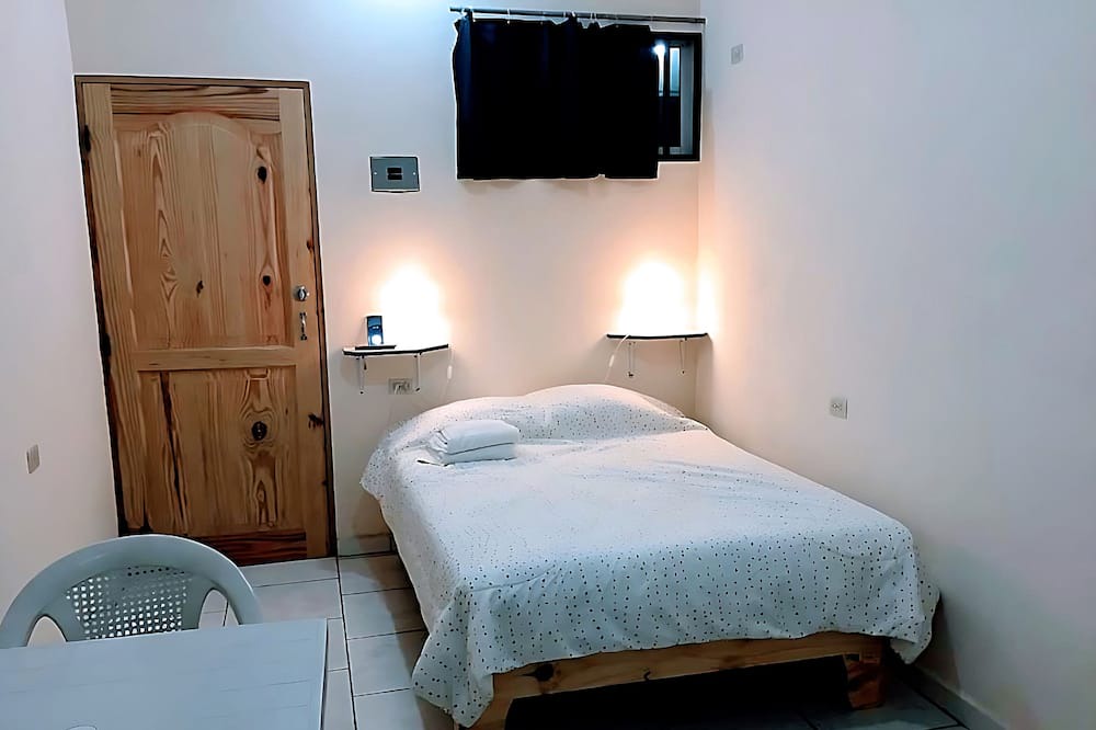 Photo of Bedroom in Alma Rosa