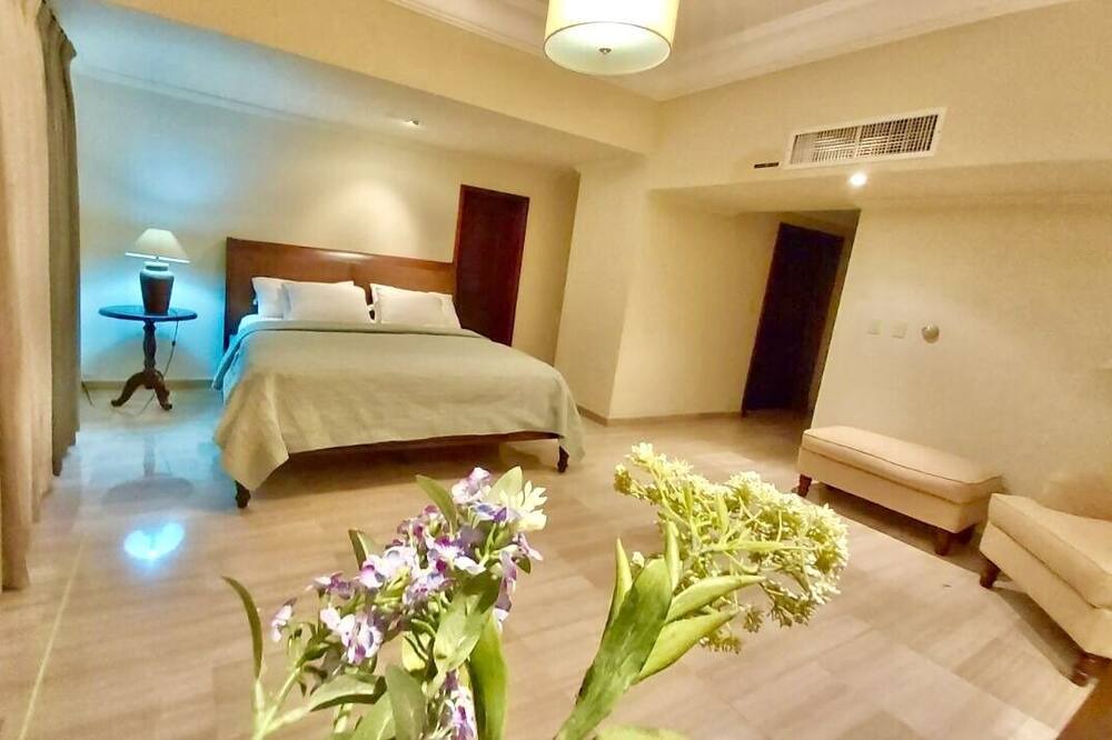 Photo of Bedroom in San Geronimo