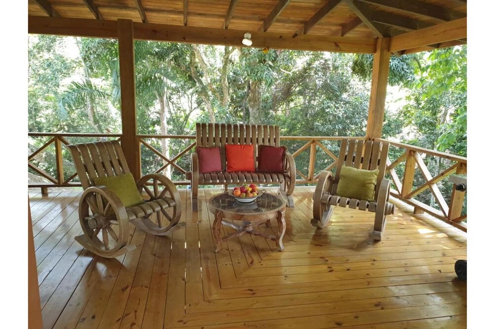 Photo of Patio Balcony in La Vega Province