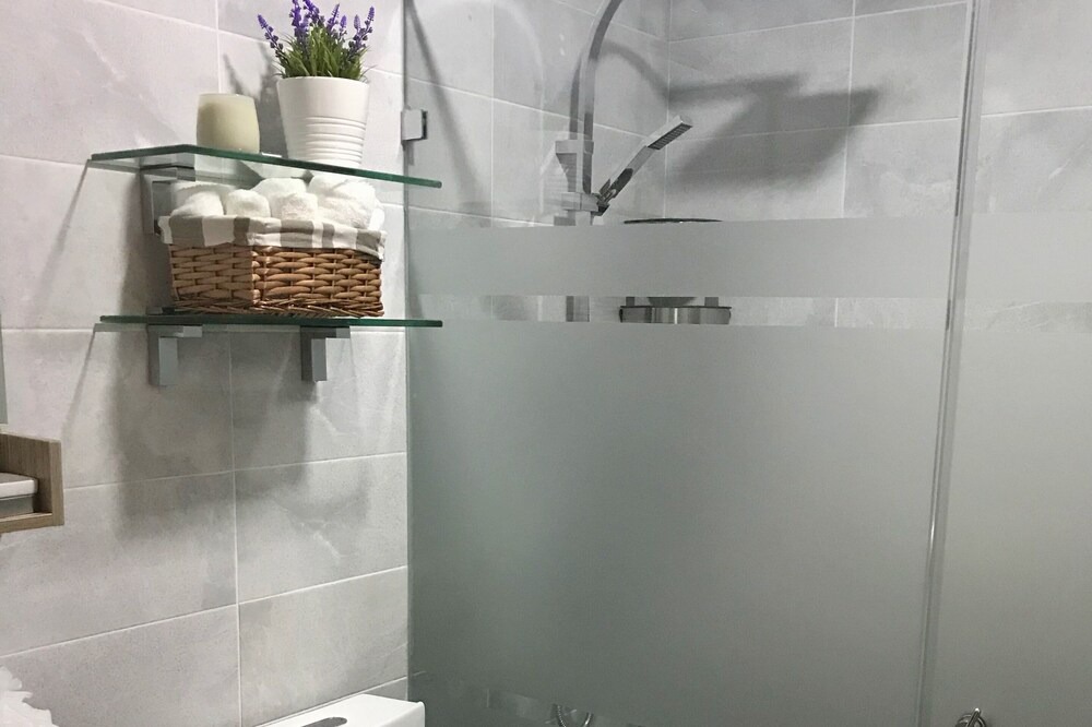 Photo of Bathroom in Lope De Vega