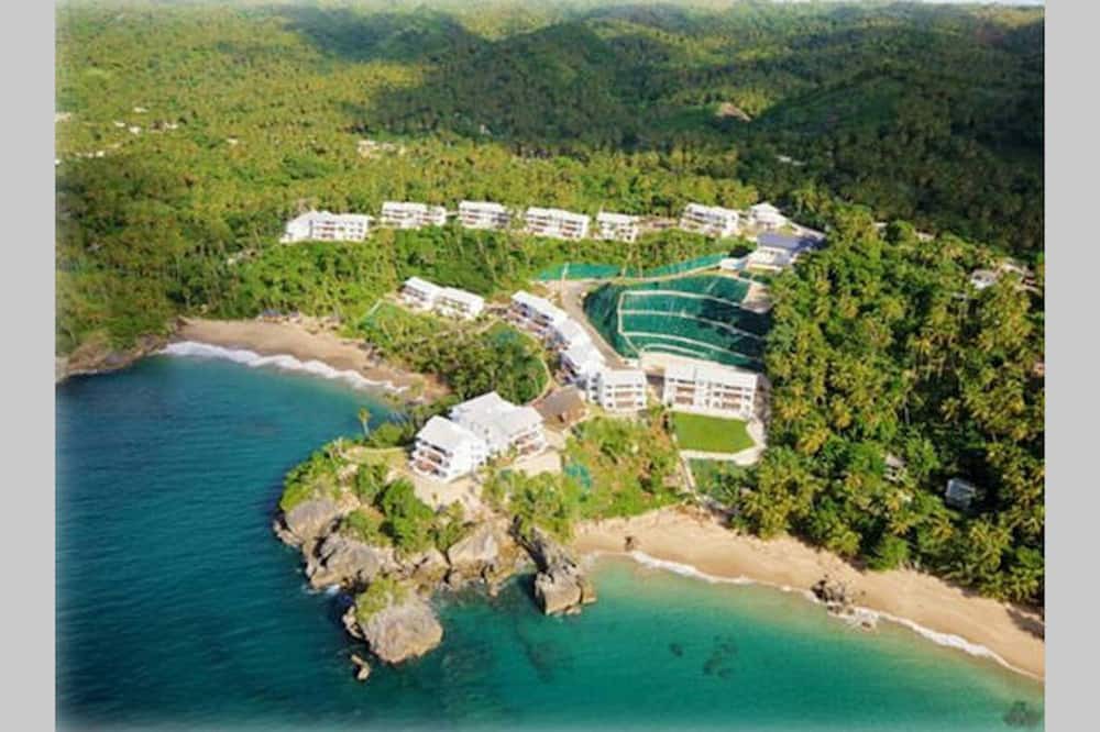 Photo of Others in Samana