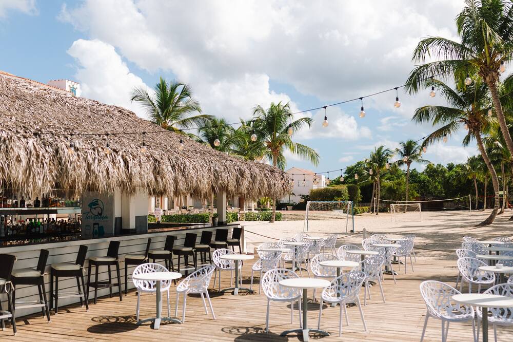 Photo of Others in Dominicus