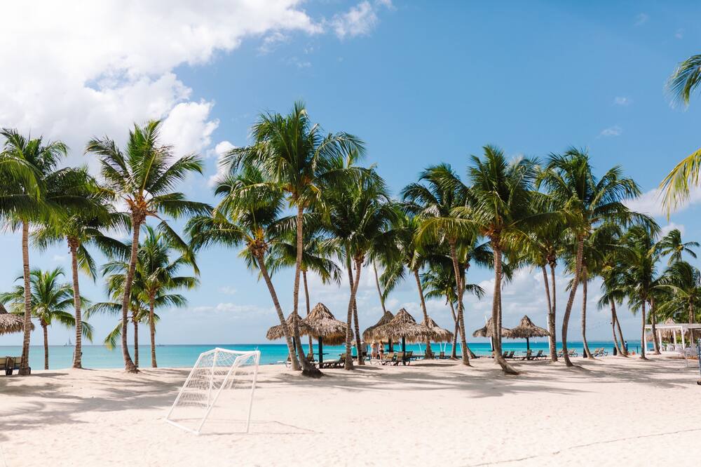 Photo of Others in Dominicus