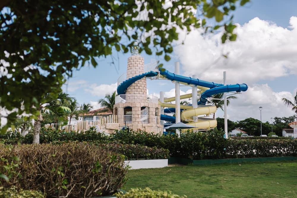 Photo of Others in Dominicus