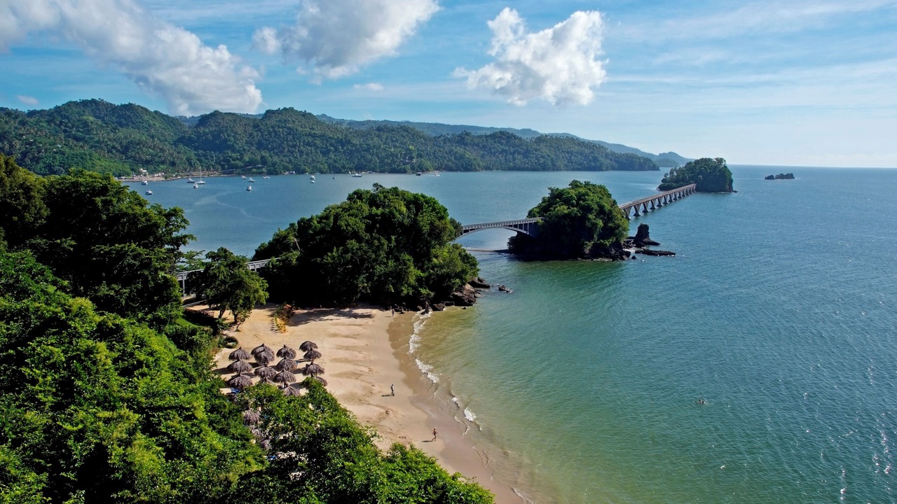 Photo of Others in Samana