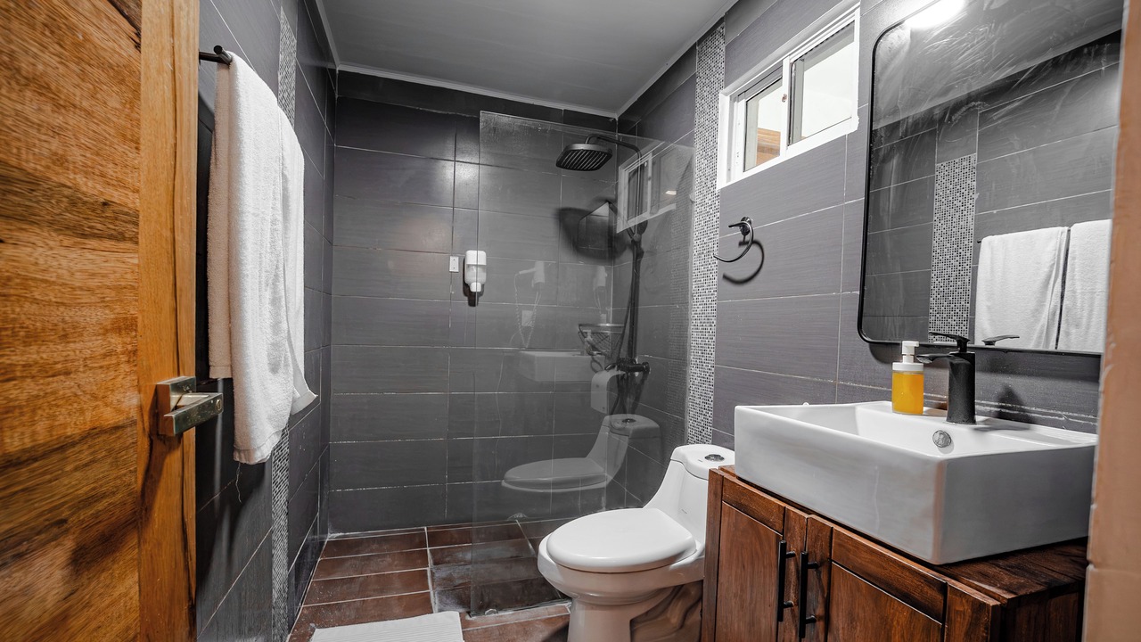 Photo of Bathroom in El Factor