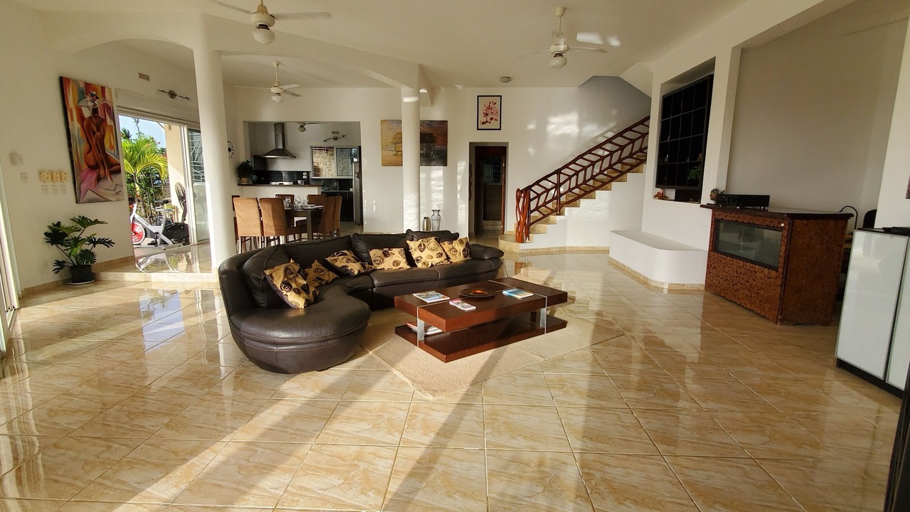 Photo of Livingroom in La Iglesia