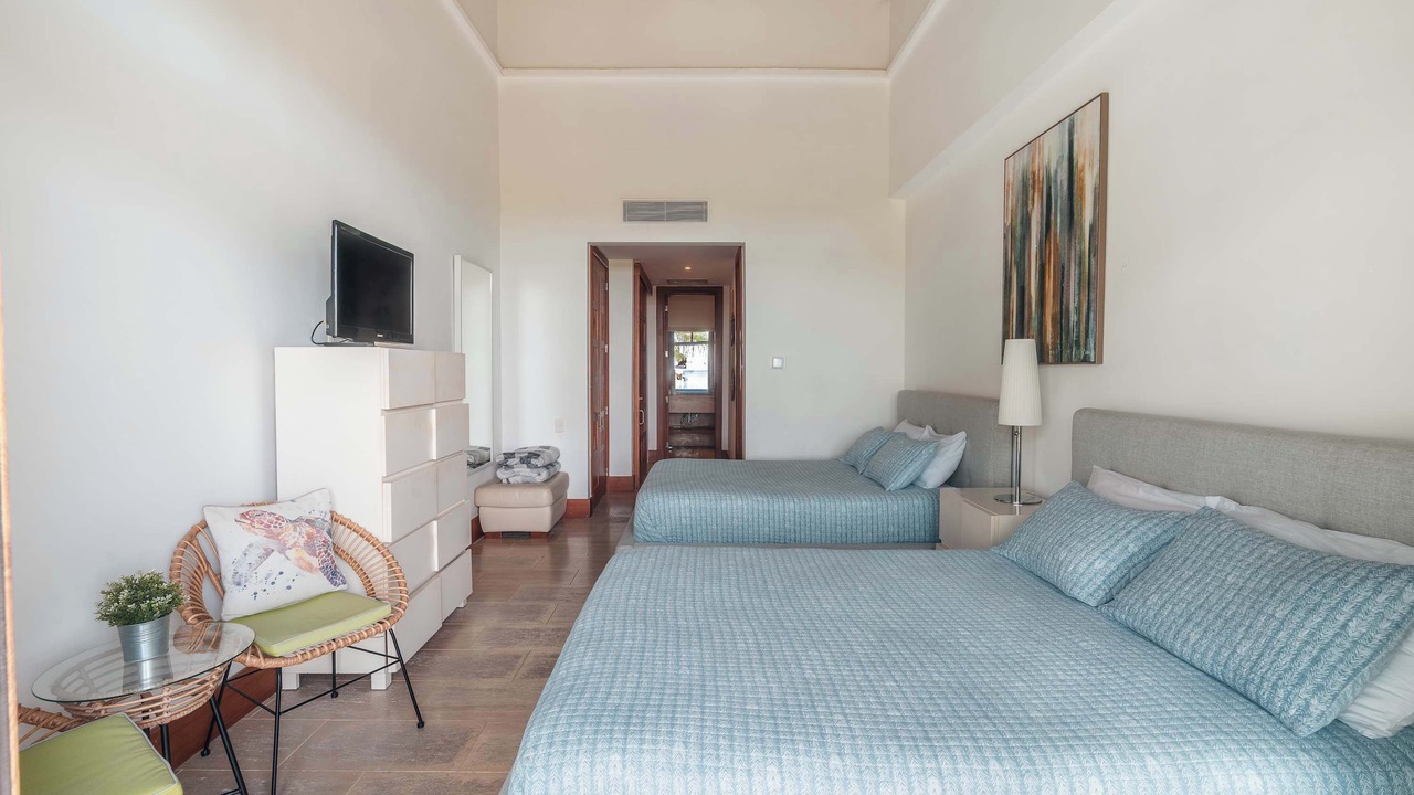 Photo of Bedroom in Los Altos