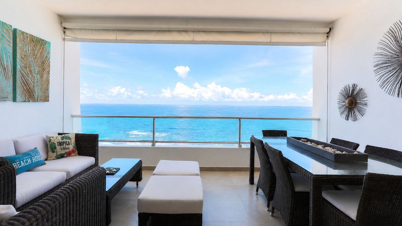 Photo of Patio Balcony in Villas Del Mar