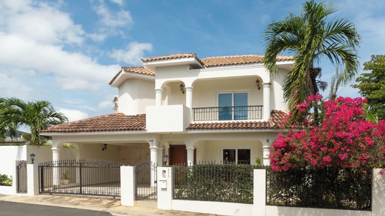 Photo of Outdoor in Residencial El Doral