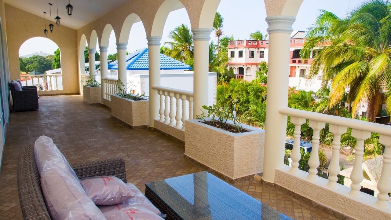 Photo of Patio Balcony in Costambar