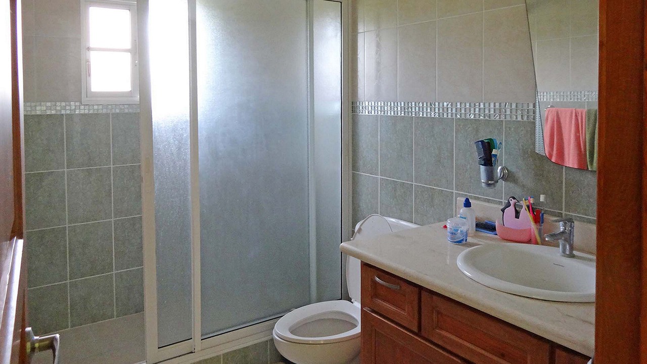 Photo of Bathroom in Urbanizacion Tavarez