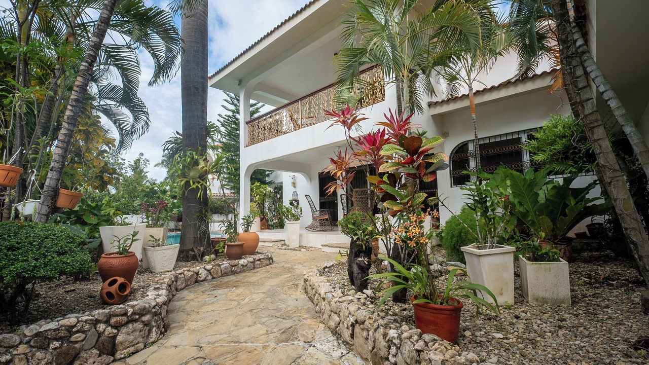Photo of Outdoor in Costambar