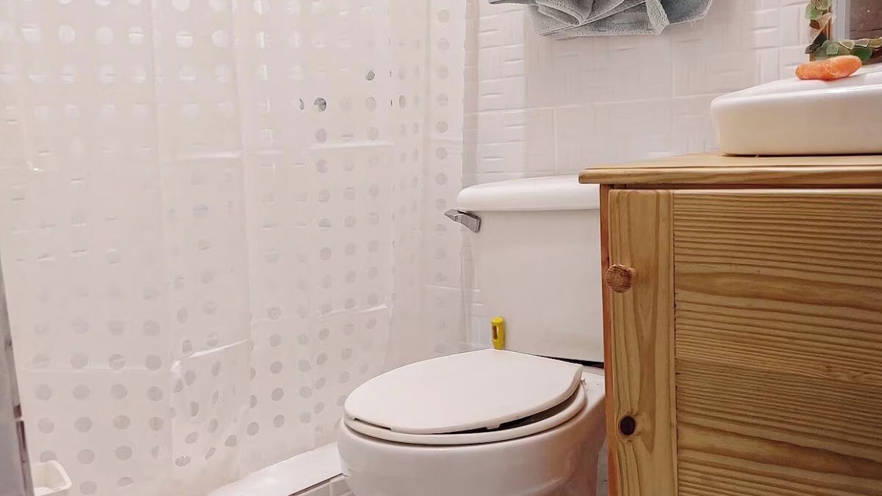 Photo of Bathroom in Costambar