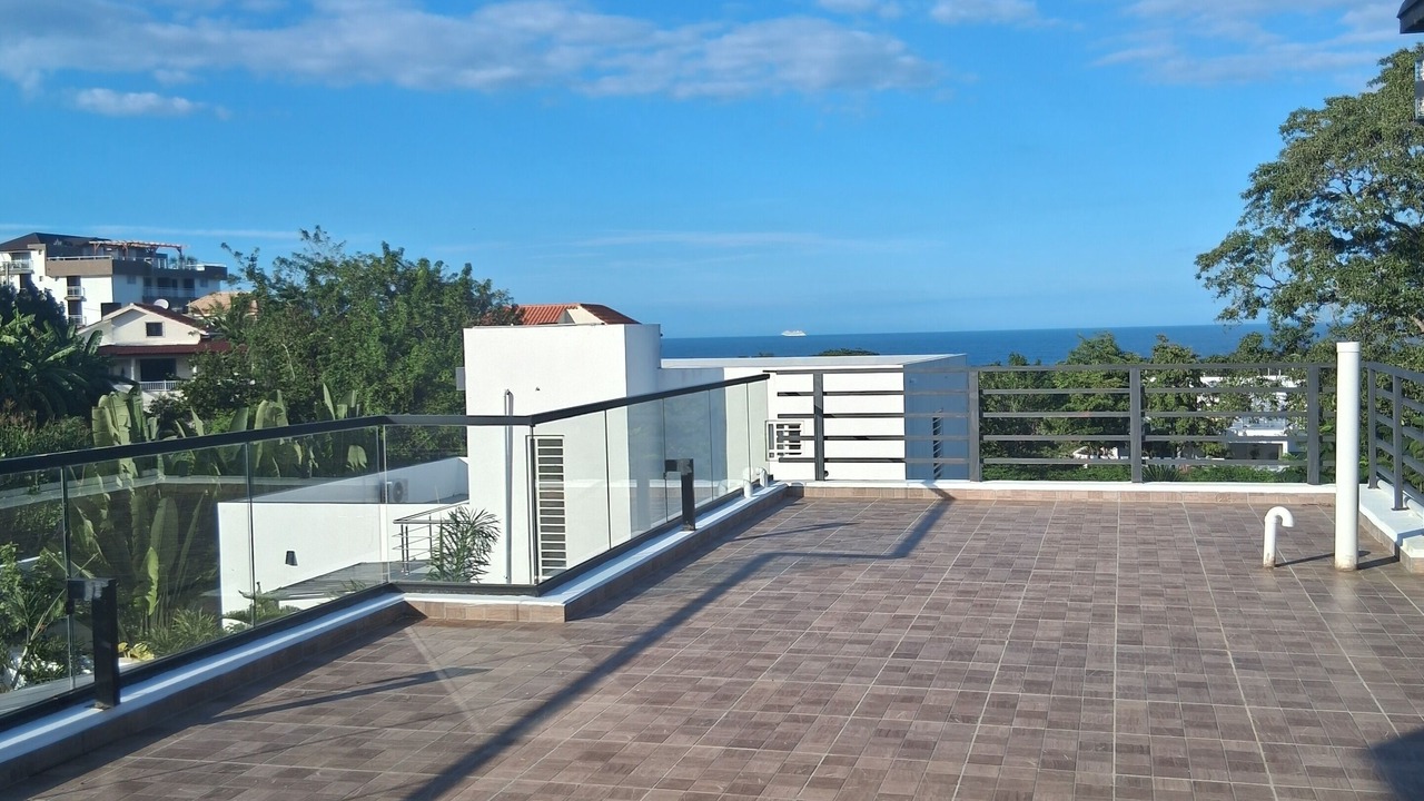 Photo of Patio Balcony in Luperon