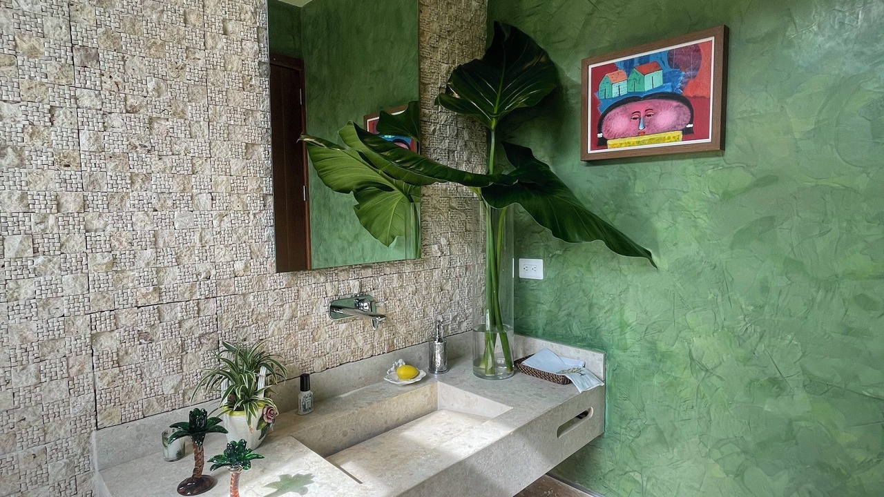 Photo of Bathroom in Los Altos